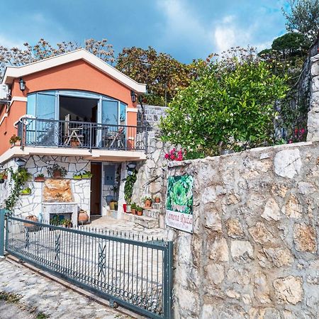 Apartmani Kamena Ruza Budva Kültér fotó