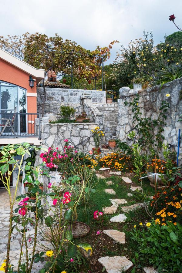 Apartmani Kamena Ruza Budva Kültér fotó