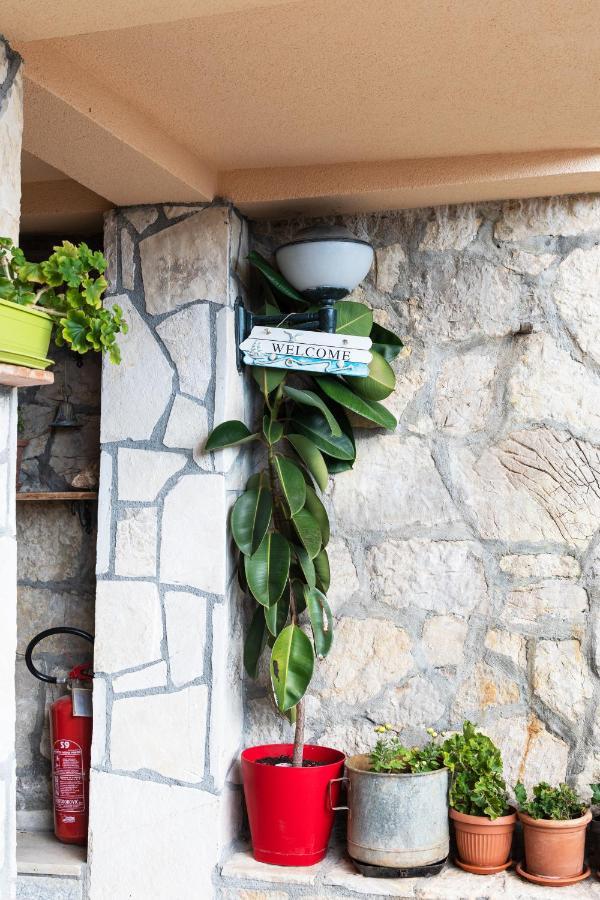 Apartmani Kamena Ruza Budva Kültér fotó